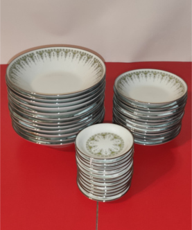 juego de platos llanos marca noritake modelo kambrook 6954